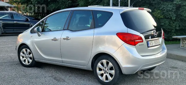 Opel Pārdod labi uzturētu un ekonomisku Opel Meriva 1.7