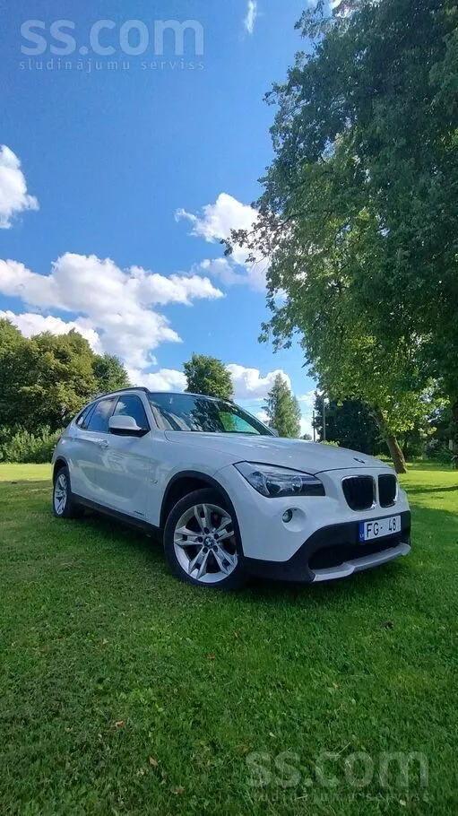BMW Pārdodu koptu un uzticamu BMW X1 xDrive ar ekonomi