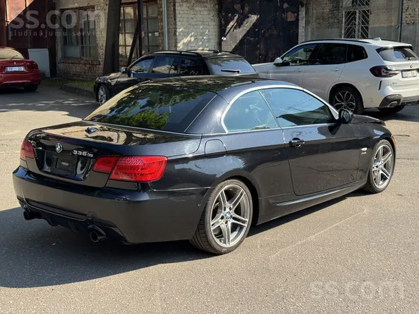 BMW 335