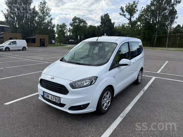 Ford Pārdod Ford Tourneo Courier 1.0 Ecoboost, 2017. ga