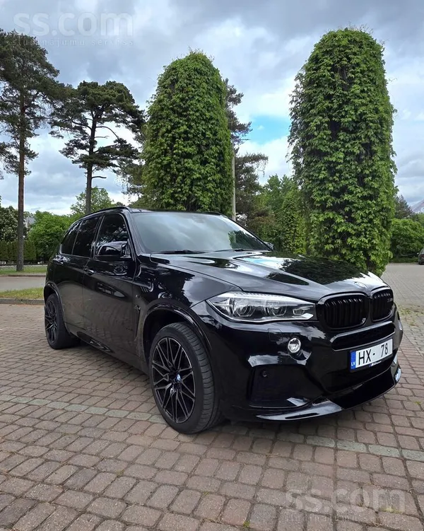 BMW Pārdod BMW X5 2015.g