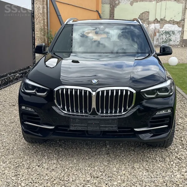 BMW Pārdod BMW X5 xDrive30d, 2021.g. , 210 kw. 