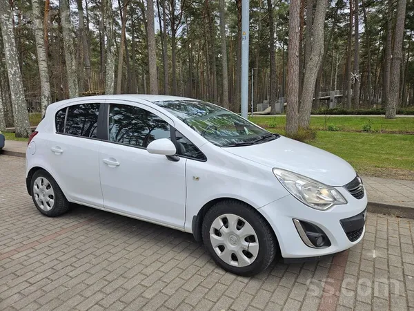Opel Pārdodas Opel Corsa, 2012.gads, baltā krāsā. 1, 2