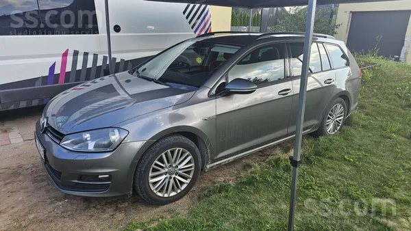 Volkswagen Pārdod VW Golf 7 1.6Tdi Automāts ar slimības lapu