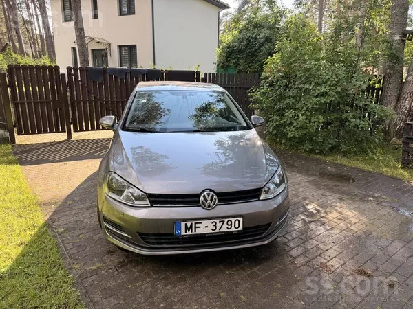 Volkswagen Volkswagen Golf 7 ( 2014 ) Auto ir uzticami kalpoj