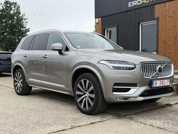 Volvo XC 90 - 1