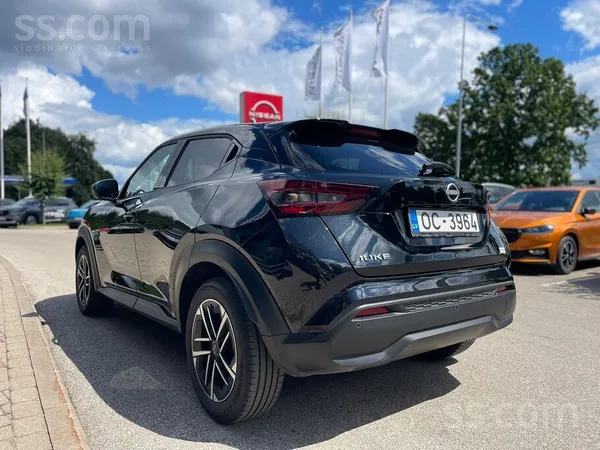 Pārdod Nissan Juken-Connecta komplektacija teicamā tehniskā un vizuālā stāvo