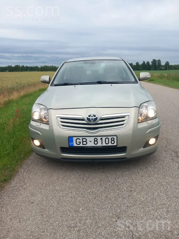 Toyota Auto ir akurāti un saudzīgi uzturēts. Veiktas visa