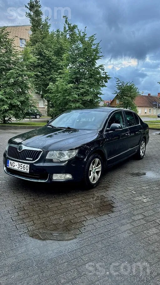 Skoda Skoda Superb 2012. gada, 1.6 dīzelis, 5-pakāpju ma