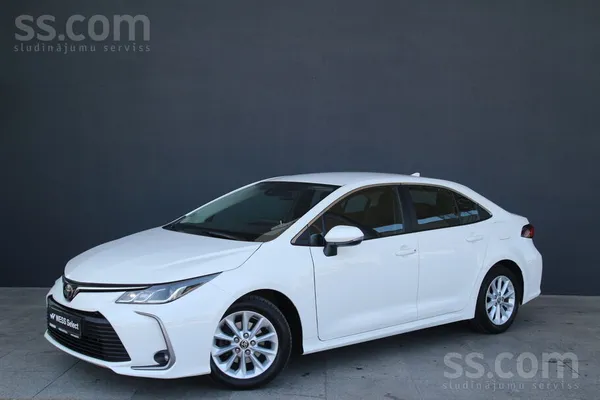 Toyota Toyota Corolla sedan 1.5 At/ 2022.g.