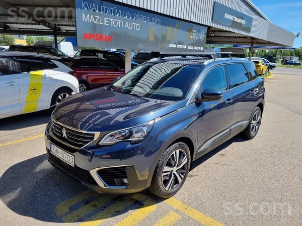 Peugeot 7 vietas, dīzelis ar automātisko pārnesumkārbu. Pi