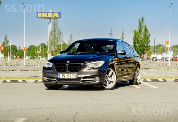 BMW BMW 535 GT 3.0l dīzelis. 220kw 