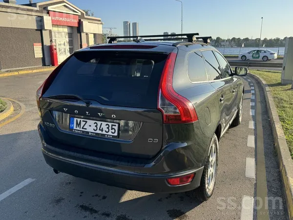 Volvo Pārdod Volvo xc 60 2.4