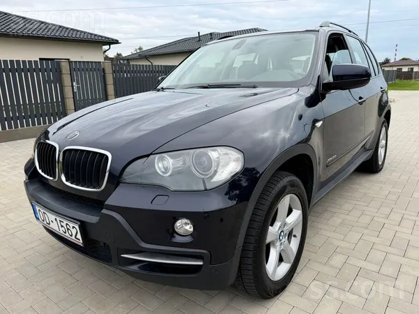 BMW BMW X5 3.0i E70 Sportpaket 200kW xdrive. 