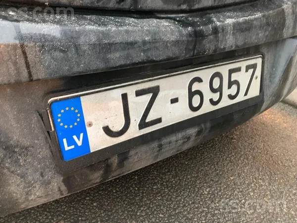Opel Pārdod Opel Corsa 1.4 benzīns (66 kW), 2007. gads