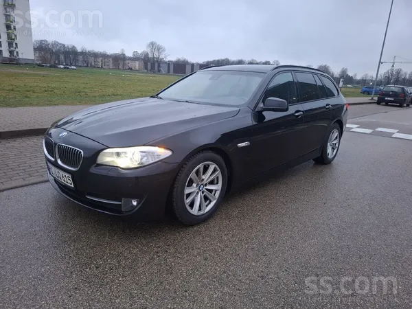 BMW Pārdodu BMW F11 520D ar 135kw dīzeļdzinēju. Automa