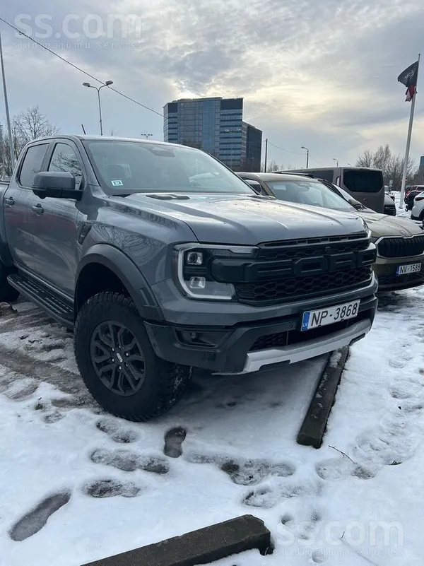 Ford Pārdod Ford Ranger Raptor.