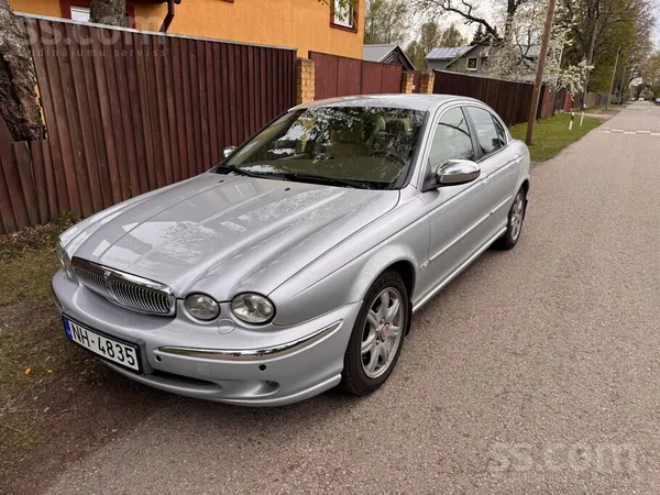 Jaguar Privātpersona pārdod koptu un labi uzturētu bez rū