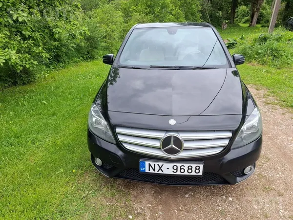 Mercedes Benz B180 cdi 80kw/109zs.
Eco mašīnā/zems EK nodoklis 40Eur.
Ze