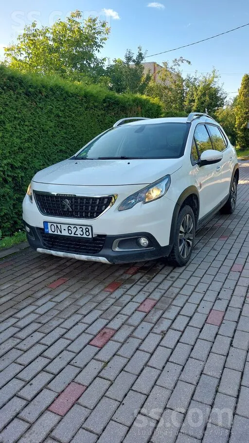 Peugeot Pārdodocu ekonomisku 2018 gada Peugeot 2008. 88kw 