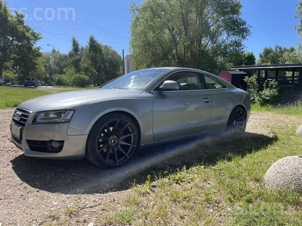 Audi Pārdodu jaudigu un uzticamu Audi A5 2007 ar 3.0 Td
