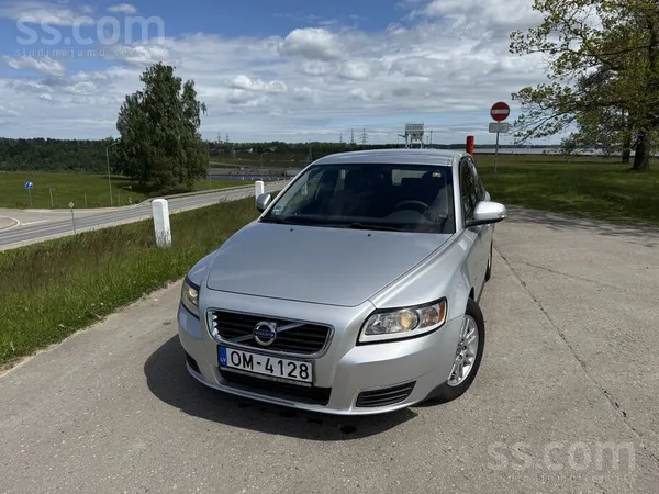 Volvo Pārdodu Volvo v50 tikko no Vācijas. Svaiga tehnisk