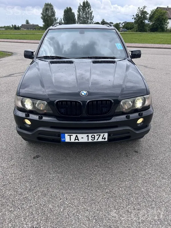 BMW E53 в отличном состоянии, тех. полностью обслужена