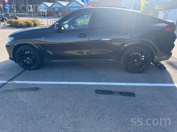 BMW Izcilā tehniskā stavoklī. 