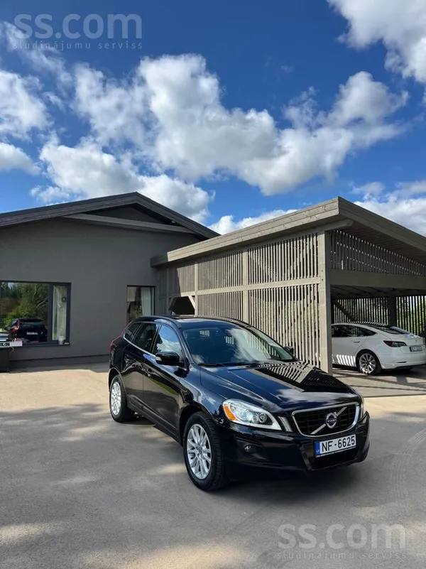 Volvo Xc60 D5 Awd Summum 2.4D 185 ZS Automāts 2009. gads

Pārdodu savu Vol
