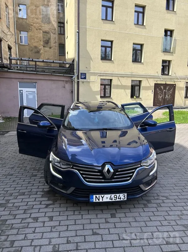 Renault Pārdodam Renault Talisman 2016. gada izlaiduma.