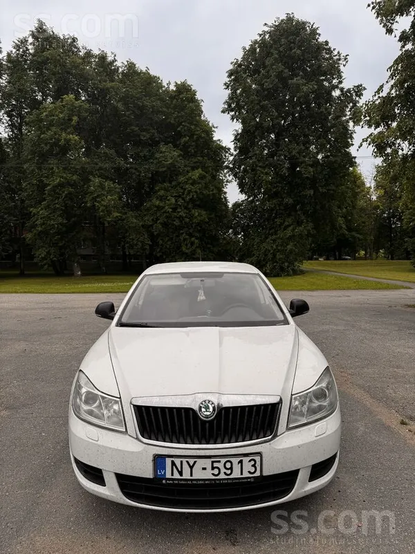 Skoda Krēsliem kvalitatīvi ādas apvalki ...