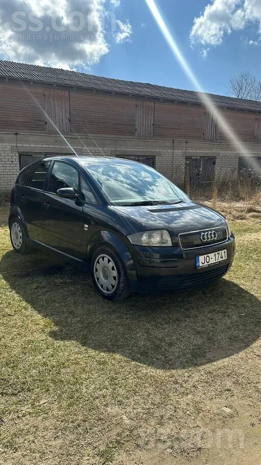 Audi Audi A2 1.4 Benzīns Alumīnija virsbūve Jaunas riep