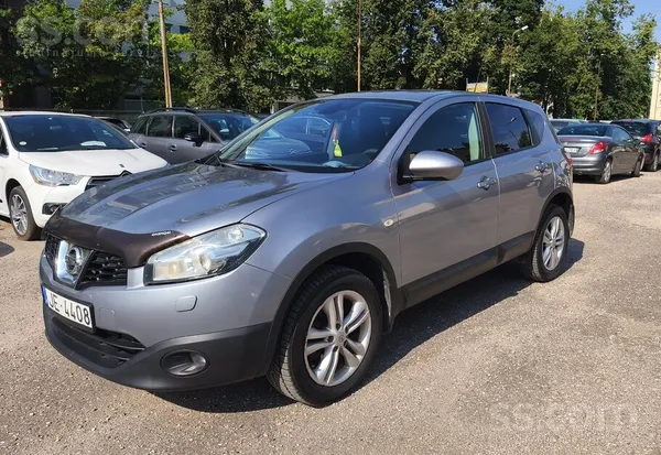Nissan 1.6 dīzelis 96 kw, 4x4 pilnpiedziņa. 