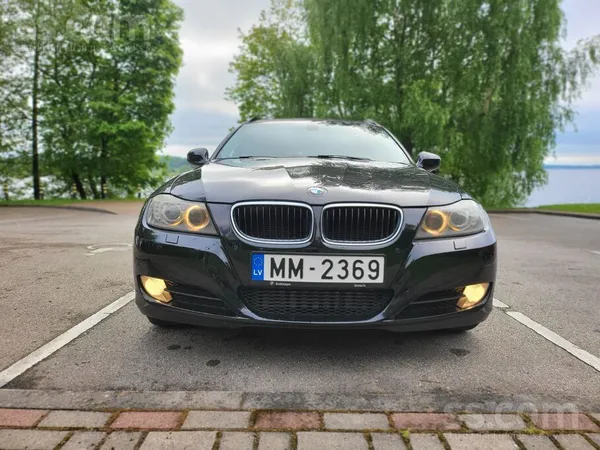 BMW Sakarā ar jauno auto iegādi pārdodu labu auto ar p