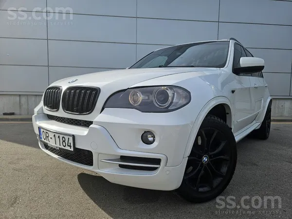 BMW M-Pakete. BMW X5 3.0D/173 KW. Automāts. Melnie gri