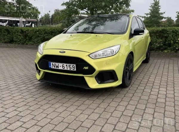 Ford Ford Focus hečbeks ar 1.6 dīzeļdzinēju un manuālo 