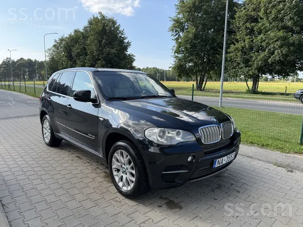 BMW BMW X5 xDrive40d (E70 Lci), 2011. g. 3.0 dīzelis, 
