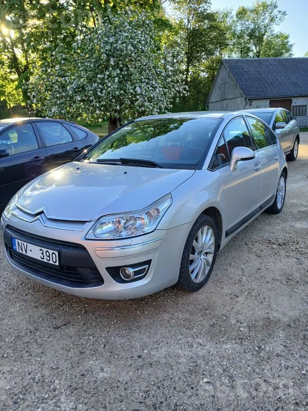 Citroen Pārdodu labā teh. un vizuālā srāvoklī. Skate līdx 