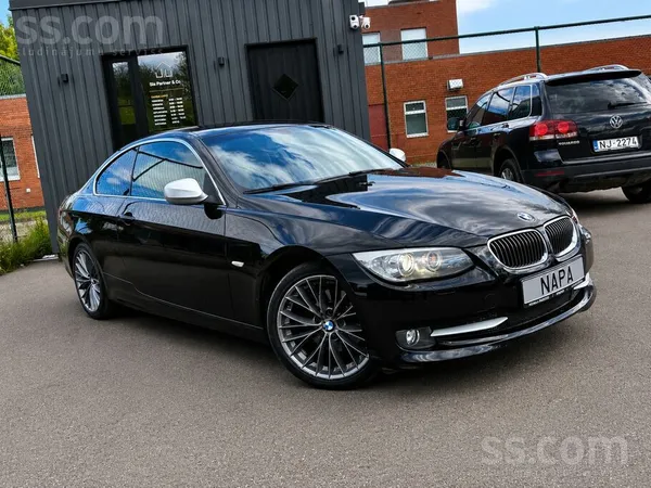 BMW BMW 320 Edition Coupe Facelift – Automāts – Ādas s