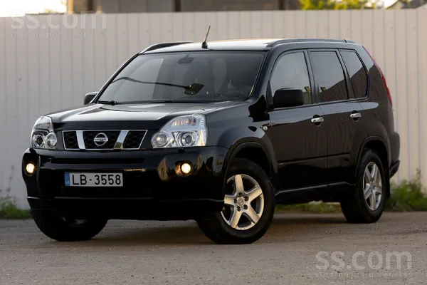 Nissan Pārdod Nissan X-Trail 2.0 dīzelis, 103 kW, 4x4 ļot