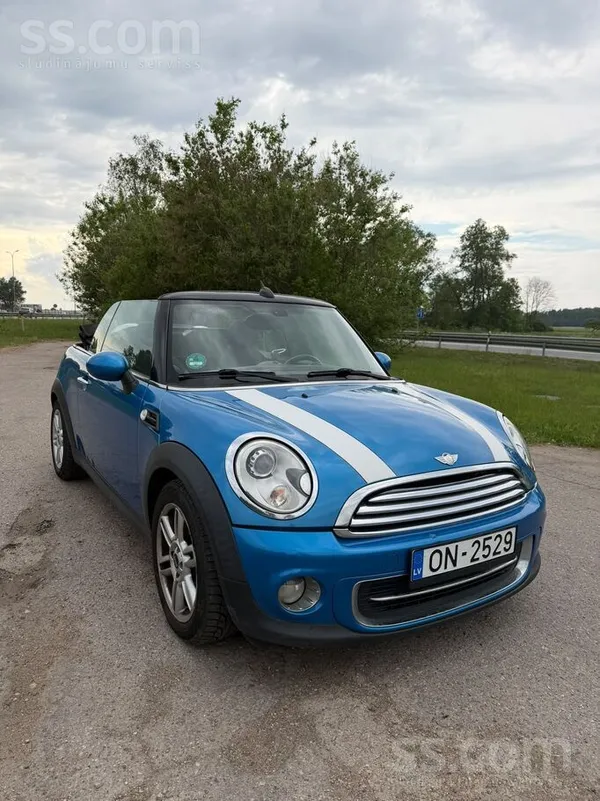 Mini Mini Cooper Cabrio 1.6 benzins 90 kW. 09.12.2011. 