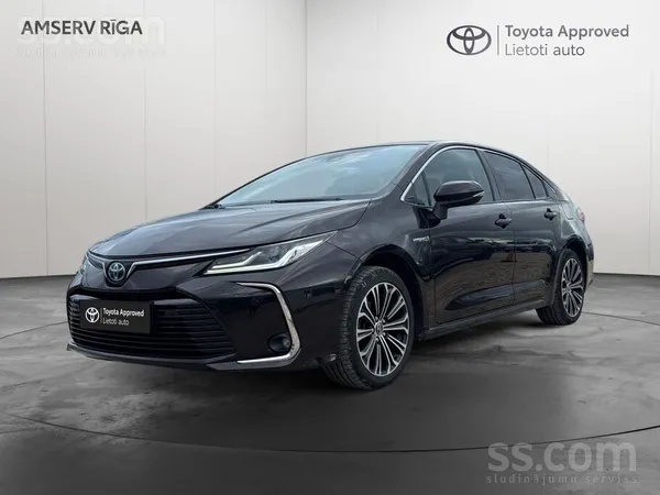 Toyota :Toyota Corolla, 2019 gada, komplektācija - Luxury