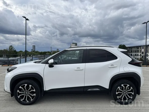 Toyota Toyota Yaris Cross 1.5 Hybrid 116 ZS E-Cvt Active 