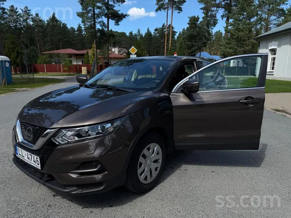 Nissan Auto ar nelielu nobraukumu, viens īpašnieks. Kompl