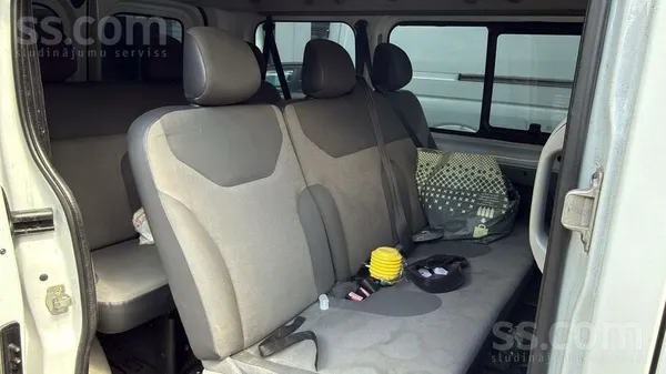 Renault Pārdodu pasažieru 8+1 busu ļoti labā tehniskā stāv