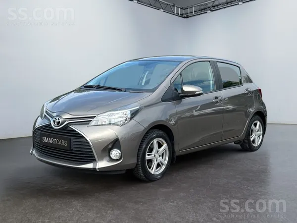 Toyota Toyota Yaris 1.3 benzīns ar Cvt automātisko pārnes