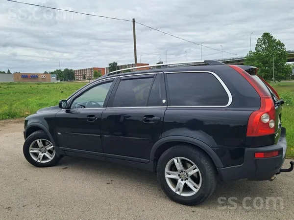 Volvo Nesen izieta skate. Viss no aprīkojuma Strādā(Ac u