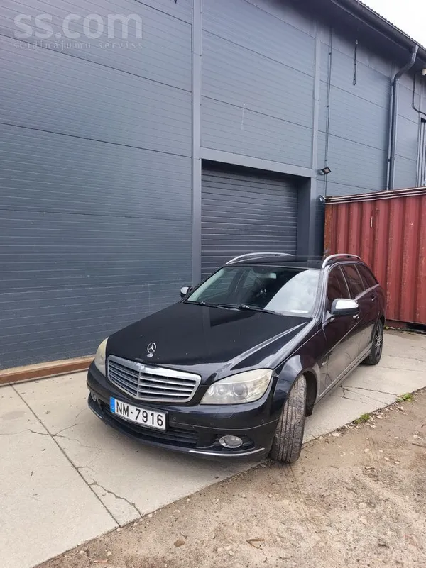 Mercedes Pārdodu sakarīgu mersi 2.2D ar 125kw un automātisk