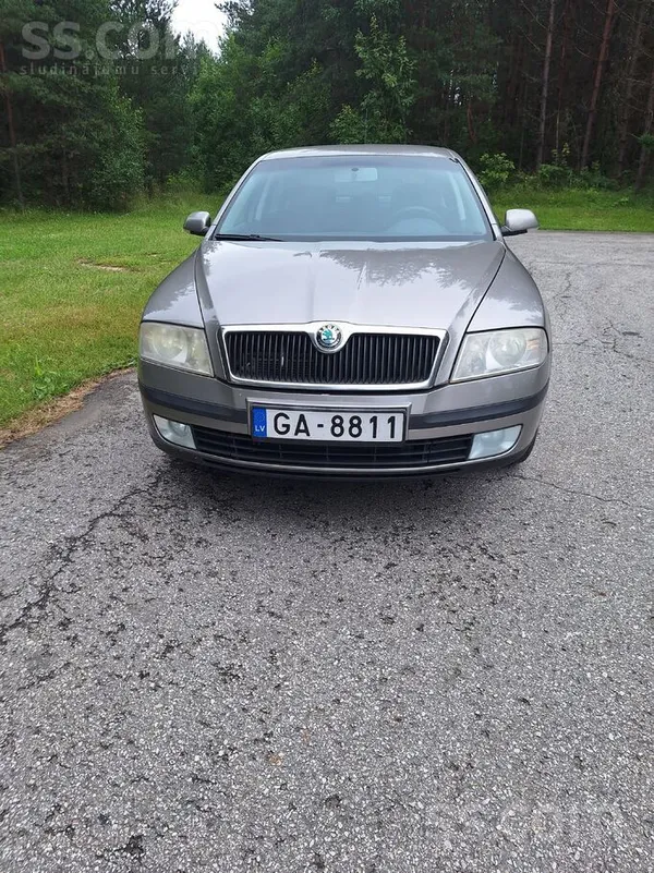 Skoda Tirgojas normāls dampis. Tikai jādo Grīdā. 