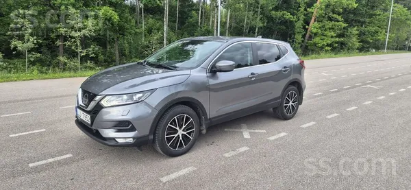 Nissan Sakarā ar jaunas mašīnas iegādi tiek pārdots uzpas